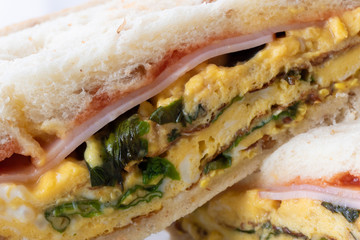 オムレツサンド