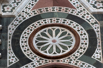 Fototapeta na wymiar Architectural detail, Florence Cathedral of Saint Mary of the Flowers. World Heritage Site