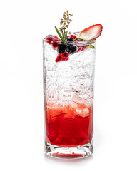 berry cocktail with ice