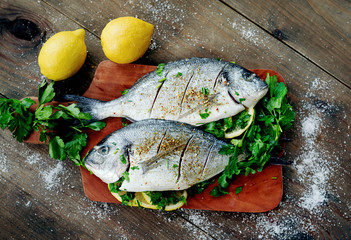 fresh fish with lemon and herbs