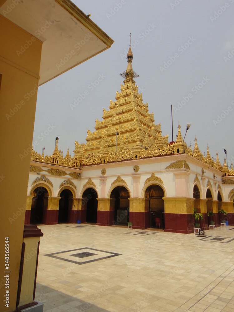 Canvas Prints TEMPLO EN MANDALAY