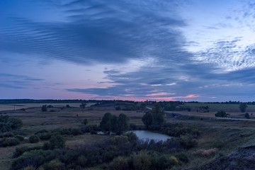 Obraz premium Dawn in the Russian field