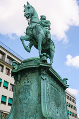 Obraz premium Statue of Charles IX on horseback in Gothenburg, Sweden