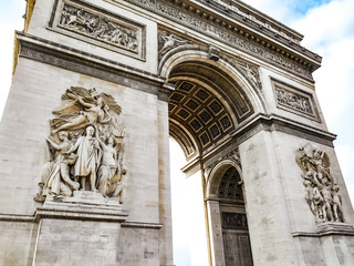 Fototapeta na wymiar arc de triomphe in paris