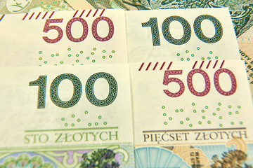 Banknoty polskie o nominałach pięćset i sto - obrazy, fototapety, plakaty
