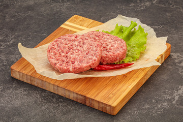 Raw beef cutlet for burger