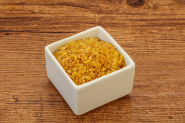 Vegetarian cuisine - dry bulgur for cooking