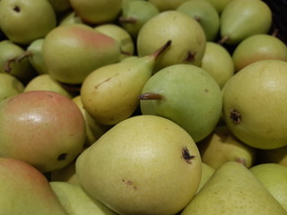 Pears in a market
