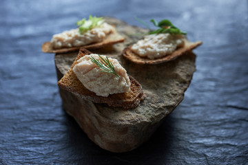toast with roe cod