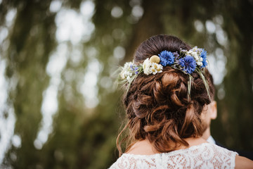 photo of a bride's hair in the nature
