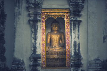 Buddha images in Thai temples