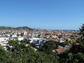 Fototapeta na wymiar Partial view of Arraial do Cabo with emphasis on Praia dos Anjos