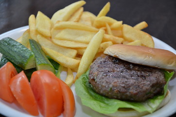 hamburger with fries