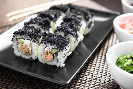 Sushi maki zuko maki with cooked salmon, cheese