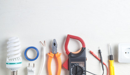 Working tools and components. Electrical objects