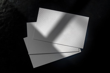 tarjeta de presentacion blanca con textura para mockup