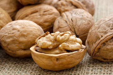 Fresh and organic walnuts on burlap
