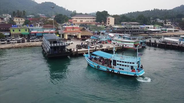 Mae Haad Pier Drone Video Ko Tao, Ko Pha-ngan District, Surat Thani, Thailand