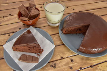 torta
tarta
pastel
bizcocho
bombon
chocolate
merienda
desayuno
cacao
