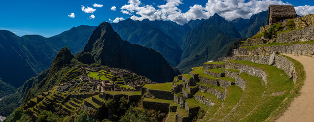 Machu Pichu Ruins - obrazy, fototapety, plakaty