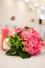 wedding table decoration bouquets of flowers