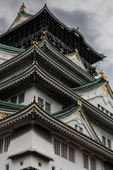 Fototapeta premium Vista en detalle del Castillo de Osaka, Japón