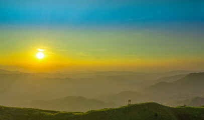 Fototapeta premium colorful sunset on top of mountain