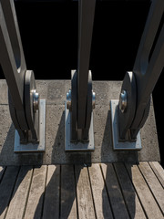 Teile der Brückenkonstruktion der Löwenbrücke über den 
Main-Donaukanal in Bamberg