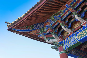 Chinese style building eaves and Diaolianghuadong