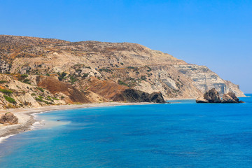  Bucht an der Mittelmeer Küste mit blauem Meer