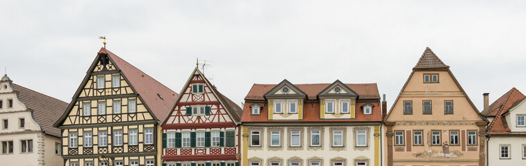 Die Innenstadt von Bad Mergentheim in Mittelfranken (Bayern/Deutschland) beeindruckt mit alten Fachwerkhäusern.