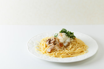 豚肉と大根おろしのパスタ