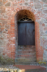 Fototapeta na wymiar Tür an der Kirche in Artlenburg