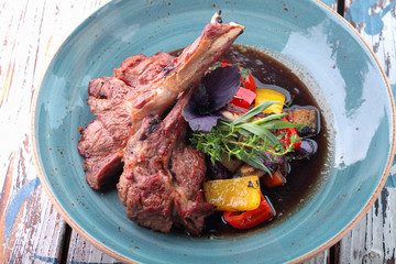 Kare lamb. Served with mint demi sauce and ajapsandal
vegetables