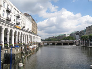 Alsterarkaden Hamburg Alster und Alsterfleet