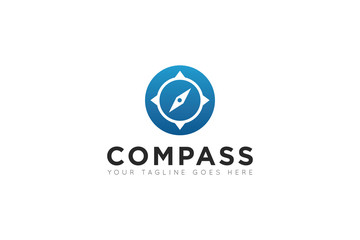 Obraz premium compass logo and travel navigation icon vector illustration
