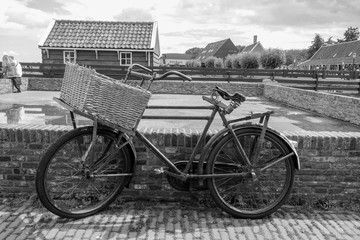 Fototapeta na wymiar old bicycle Holland