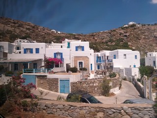 traditional houses in oia village santorini
