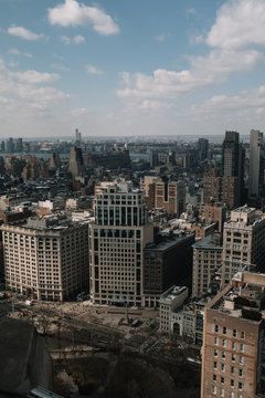 new york city skyline © Yuliya