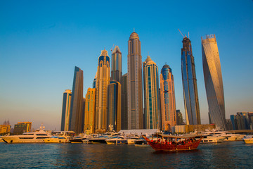 Fototapeta na wymiar Dubai Harbour