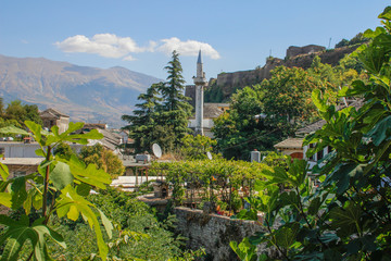 Obraz premium The ancient medieval city of Gjirokastër in southern Albania is a UNESCO World Heritage Site and a popular tourist destination in Albania. Ancient Ottoman city