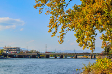 Fototapeta premium 京都の宇治川