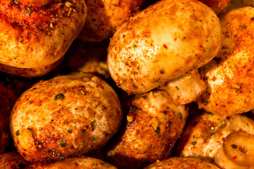 Pieczarki marynowane na grilla