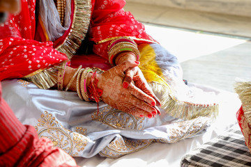 indian bride henna tattoo 
