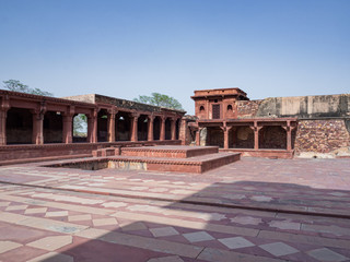 Obraz premium Buildings near the entrance of the imperial palace complex, between the public and the private spaces of Akbar's court. Fatehpur Sikri, India.