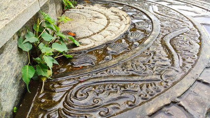 ancient stone carving | Sandakada pahana