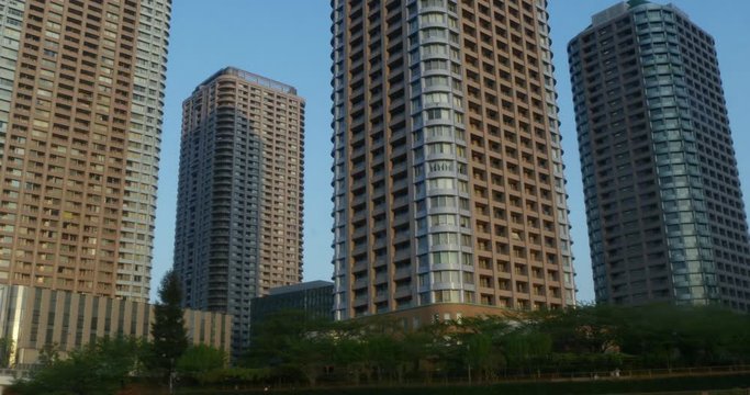Buildings in the Financial District in Tokyo, same buildings, same day, same routine 4K