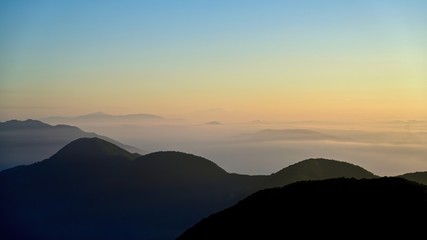 伊吹山で見た見た夜明け直後の情景＠滋賀