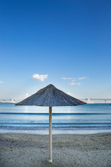 맑은 날씨의 부산 광안리 해수욕장 풍경