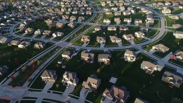 New suburban homes with minimal trees, Ankeny, Iowa, USA